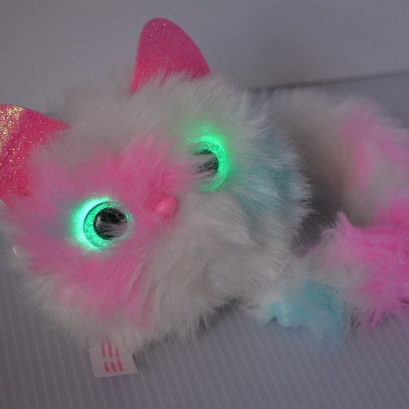 PATCHES WHITE PINK MINT Pomsies Pom Pom Wearable Plush Interactive Pet Toy WORKS - Picture 2 of 11